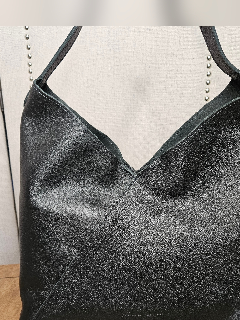 Portland Leather Goods Oversize Naomi Pebbled Black - Picture 11 of 13
